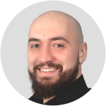 Mateusz Mucha - Młodszy Inżynier Sprzedaży