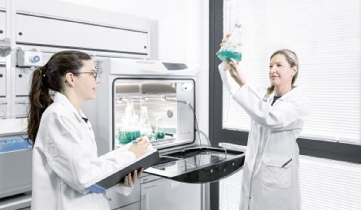 Bezolejowa sprężarka medyczna zasilająca respiratory na OIT