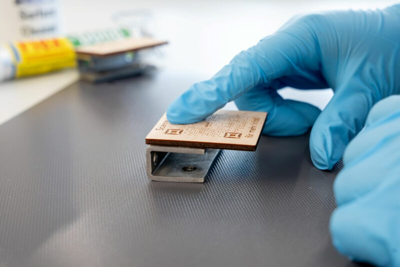 Projektowanie i montaż z klejami WEICON