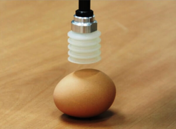 Eżektory ze zwężką Venturiego i delikatne przyssawki silikonowe