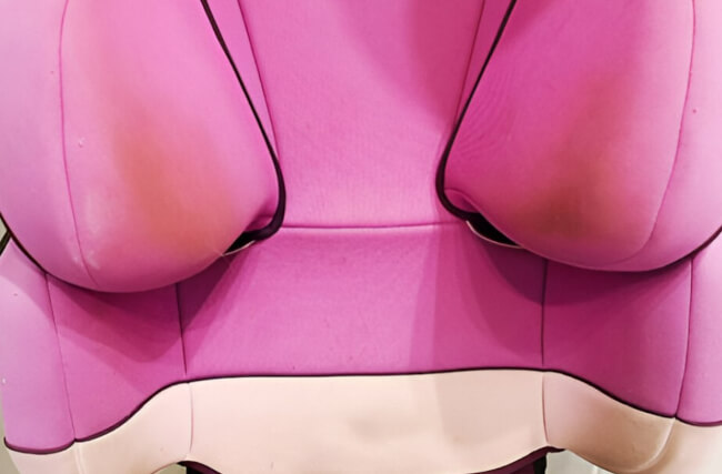 Czyszczenie fotelika dziecięcego za pomocą pianki WEICON Multi-Foam