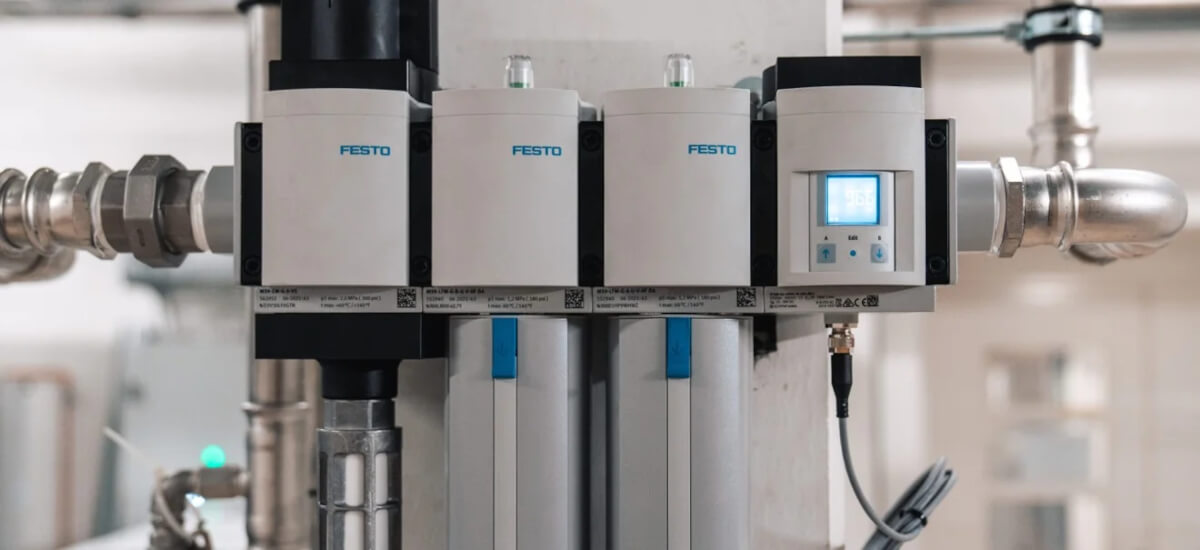 Mechaniczne przepływomierze masowe do trudnych warunków - SFAM