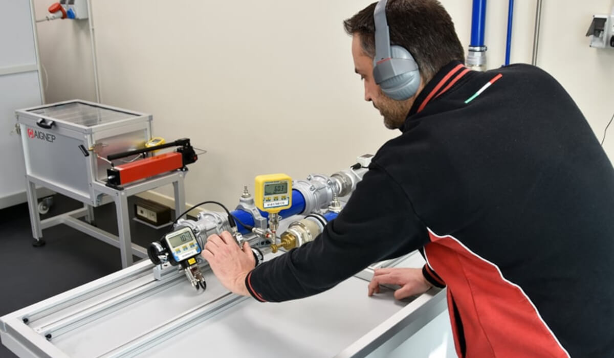 Nieszczelności i mikrowycieki Detektor ultradźwiękowy LD 500 do testów akustycznych instalacji