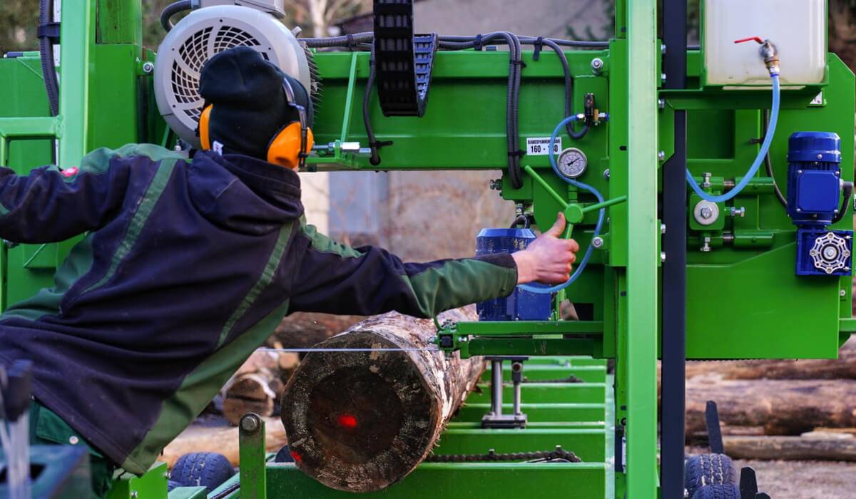 Automatyka tartaku - sterowanie odciągiem