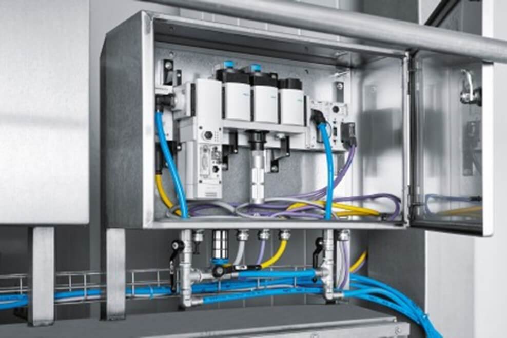 Nieszczelne złączki i przewody jako źródło zanieczyszczeń