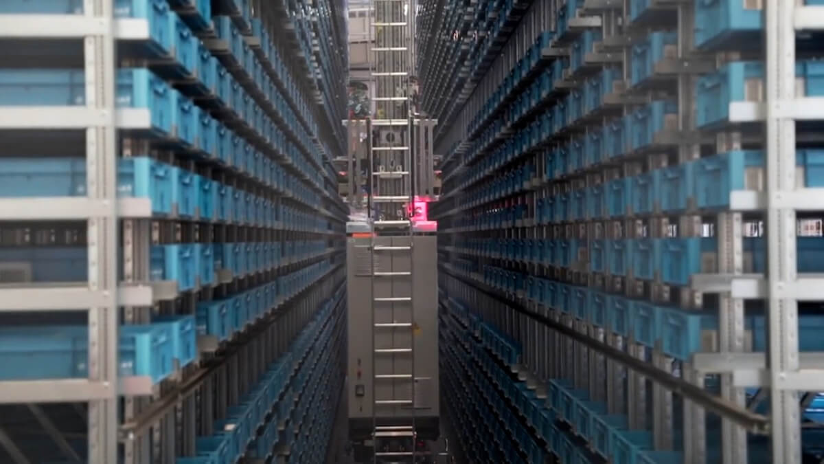 Warunki pracy na stanowisku magazyniera w firmie Pneumat