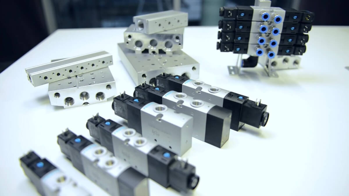 Zawory Festo - precyzyjna regulacja dzięki właściwościom sprężyn