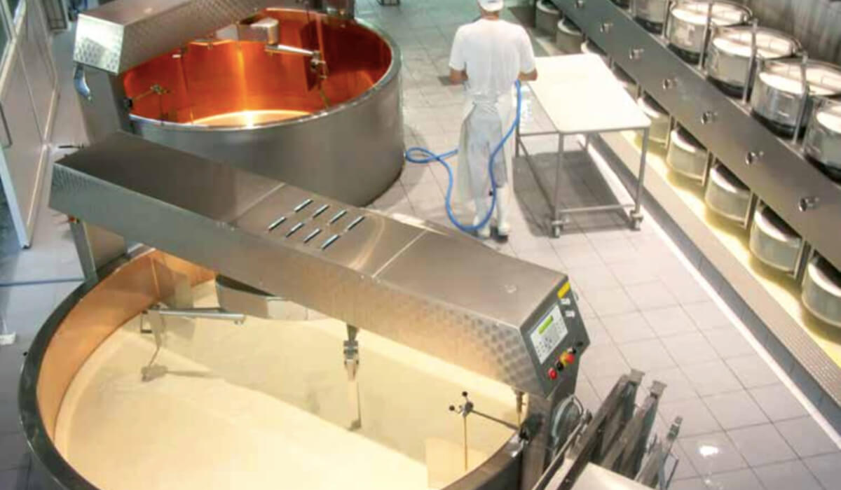 Produkcja mleczarska Kontrola ciśnienia w pasteryzatorach za pomocą manometrów 3A