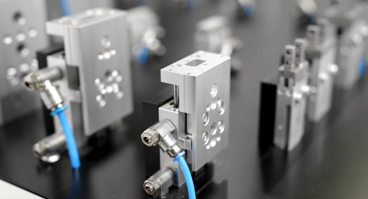 Prowadnice Festo DGSL/DGST - Precyzyjne pozycjonowanie w automatyce przemysłowej