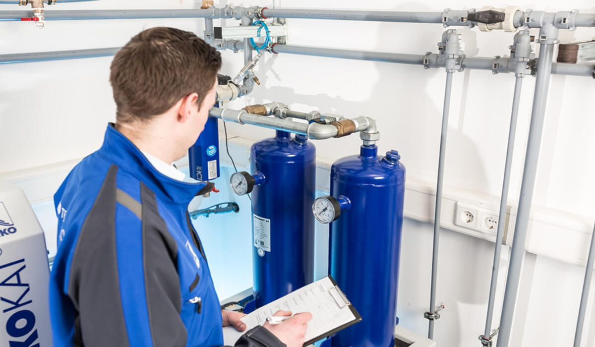 Punkt rosy Punkt rosy - temperatura wykraplania się pary wodnej w sprężonym powietrzu