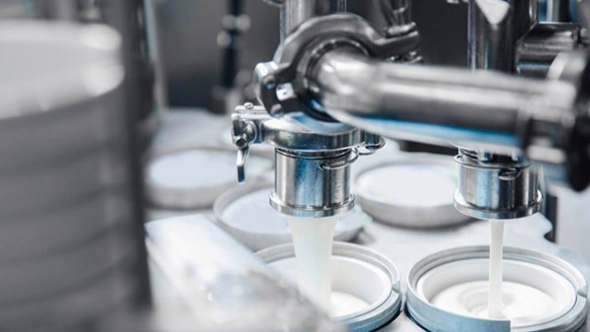 Rurociąg mleczarski - konstrukcja i spawy zgodne z wymaganiami normy 3A Rurociąg - konstrukcja i spawy zgodne z wymaganiami normy 3A (stal AISI 316L)