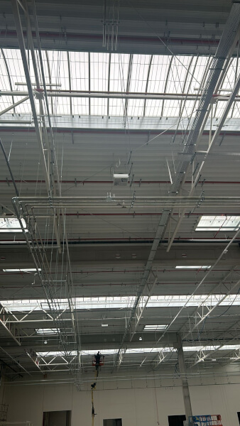 Schemat połączenia zaciskowego systemu Effebi-Press Schemat połączenia zaciskowego Effebi-Press - Szczelność i trwałość połączeń