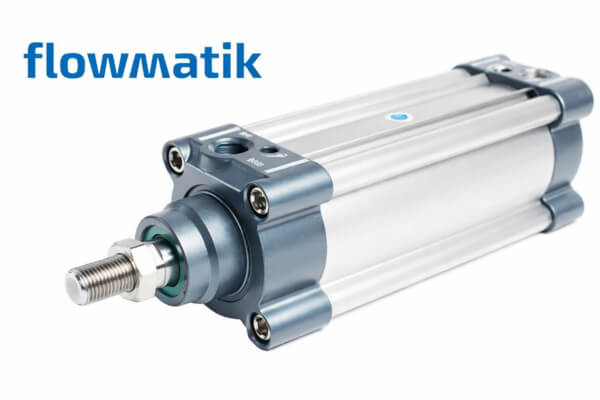 Siłownik pneumatyczny Flowmatik ISO 15552 Wytrzymały siłownik pneumatyczny FMS Flowmatik ISO 15552 / 6431 w aplikacji spawalniczej