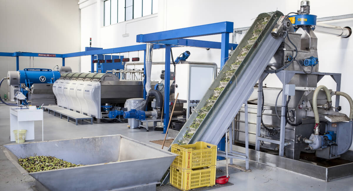 Sprężyna gazowa podtrzymująca osłonę/pokrywę maszyny