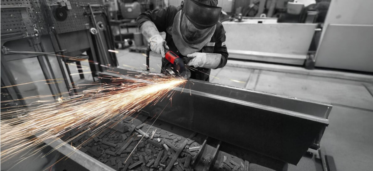 Charakterystyka szlifierki penumatycznej Cechy szliferek pneumatycznych