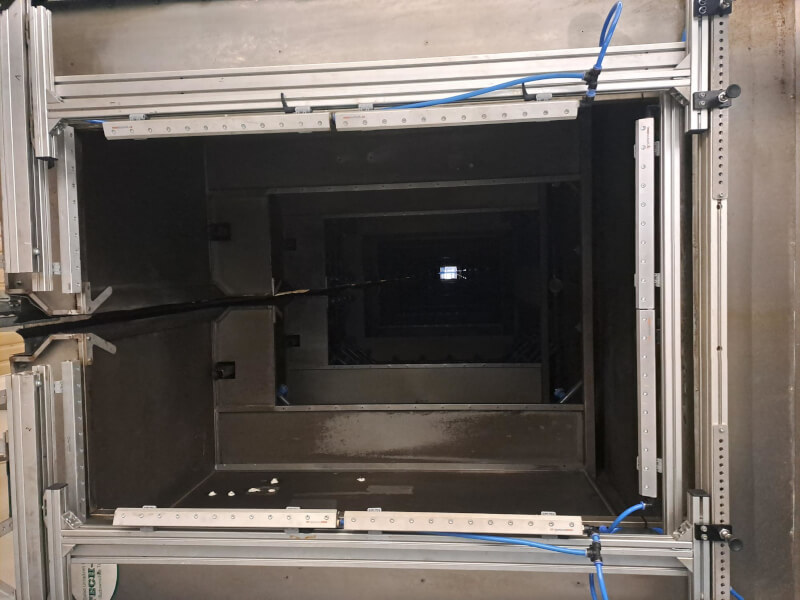 Automatyzacja oczyszczania detalu