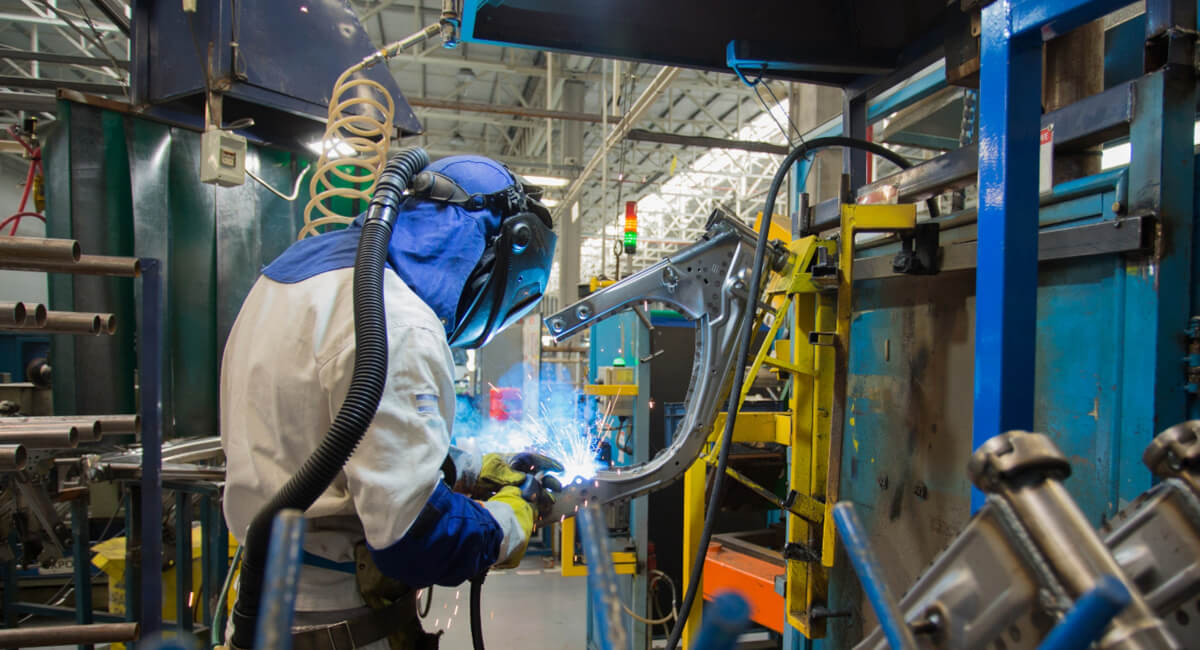 Specjalistyczny przewód zasilający narzędzia w strefie narażonej na odpryski stopionego metalu