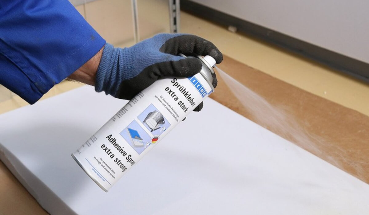 Puszka kleju WEICON Adhesive Spray extra strong