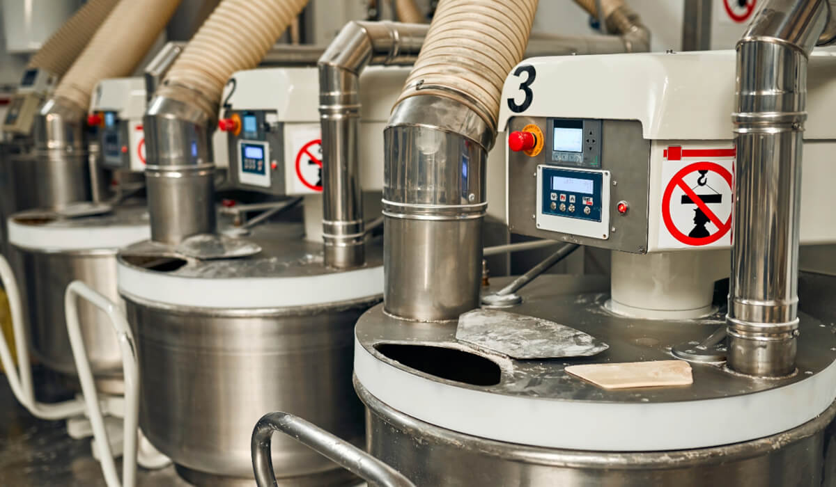 Zapobieganie osadzaniu resztek mąki – zgodność z HACCP