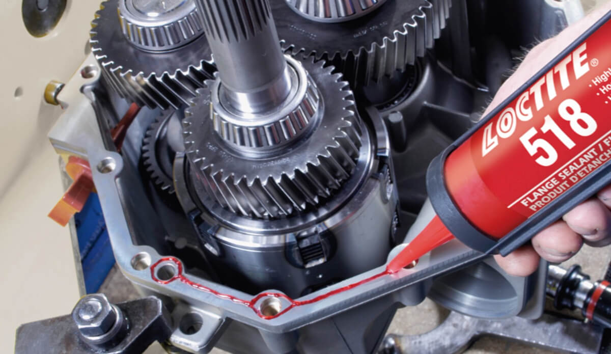 LOCTITE 518 – płynna uszczelka anaerobowa Klej anaerobowy LOCTITE 518 stosowany do precyzyjnego uszczelniania metalowych powierzchni kołnierzowych w przekładniach