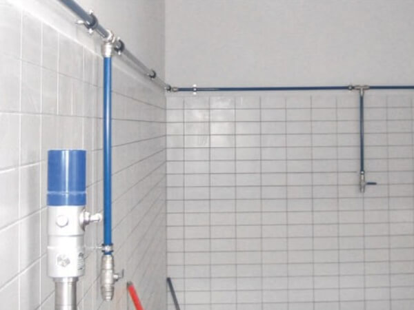 Instalacja pneumatyczna 195m w Mercedes Benz - zrealizowana inwestycja Pneumat