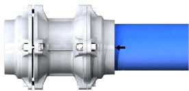 Zachowaj moment dokręcania na poziomie 30 Nm Montaż rury przesyłowej